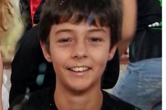 uatro réus, entre eles o pai e a madrasta da criança, respondem por homicídio e ocultação de cadáver. Eles 

estão presos desde 2014