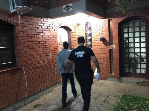 Segundo a investigação, traficantes entregavam as drogas com veículos próprios
