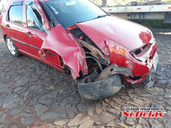 O motorista apresentava um corte na testa