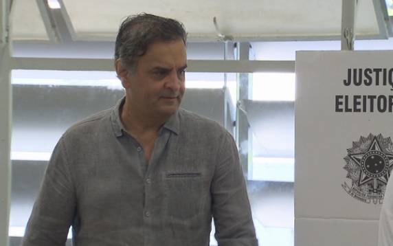 Investigações apuram compra de apoio político, inclusive para formação de coligação nas eleições presidenciais de 2014. 

Executivos do grupo J&F relataram propina de R$ 110 milhões a Aécio. Defesa alega que dinheiro era doação legal de campanha