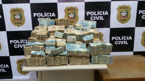 Ação é resultado de investigação sobre a droga. Maconha foi encontrada em Araranguá em 20 de dezembro.