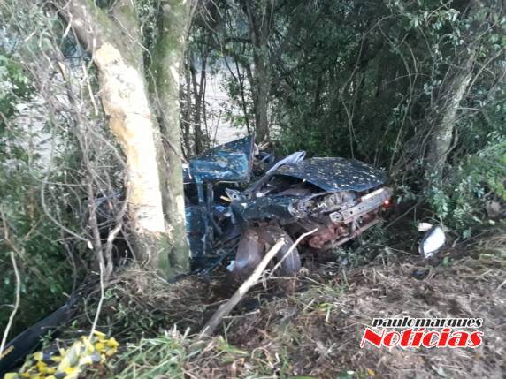 Saída de pista envolveu um veículo de Três de Maio