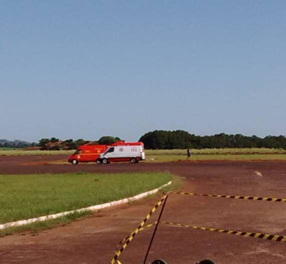 Estava sendo realizado um evento de paraquedismo no aeroporto de Santa Rosa. Jovem de Três de Maio ficou gravemente ferido