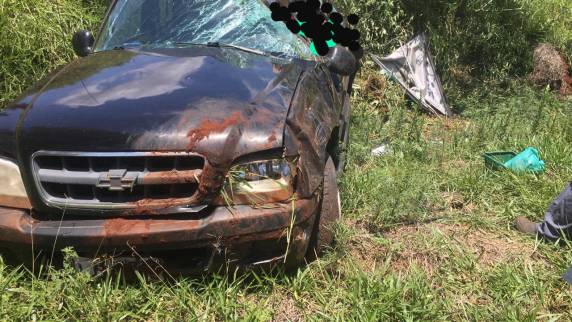 Uma S10 conduzida pela vítima saiu da pista próximo do meio dia de hoje