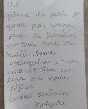 Confeiteira de Osasco, em SP, recebeu o recado em sua caixa de correspondência; caso ganhou repercussão nas redes sociais