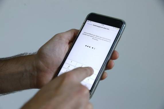 Criminosos utilizam engenharia social para fazer com que os usuários desativem a proteção; Polícia Civil já identificou casos no Rio Grande do Sul