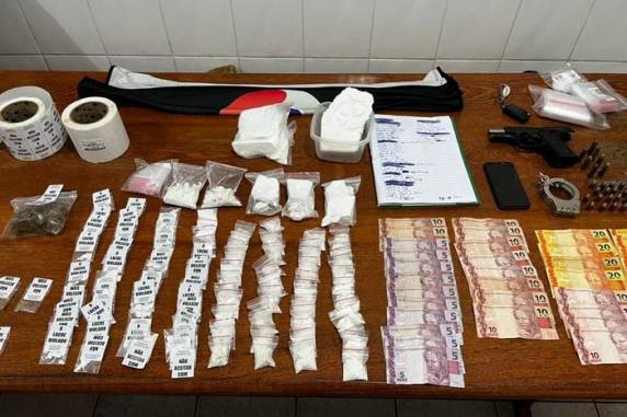 Embalagens plásticas com o material tinha alerta para 