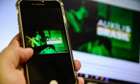 Levantamento da CNM aponta que a previsão orçamentária para o programa social em 2022 não é suficiente para zerar a fila