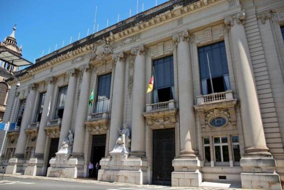 Retirada foi interrompida em 2018, mas passivo ainda é de R$ 10,1 bilhões