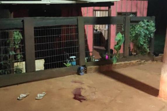 Crime ocorreu depois de discussão na madrugada desta segunda-feira (21)