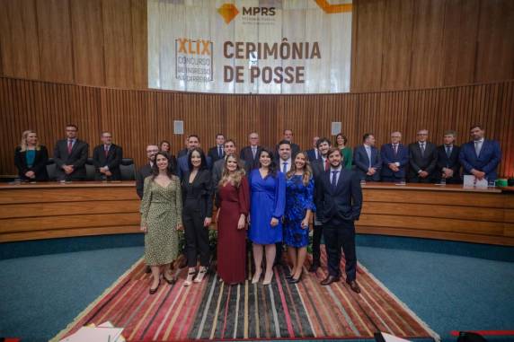 A cerimônia ocorreu no Auditório Mondercil Paulo de Moraes, na sede institucional do MPRS, em Porto Alegre