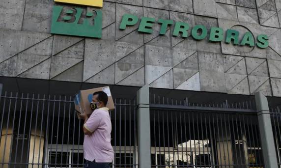 Fundo dos Emirados Árabes assumiu refinaria Landulpho Alves em 2021