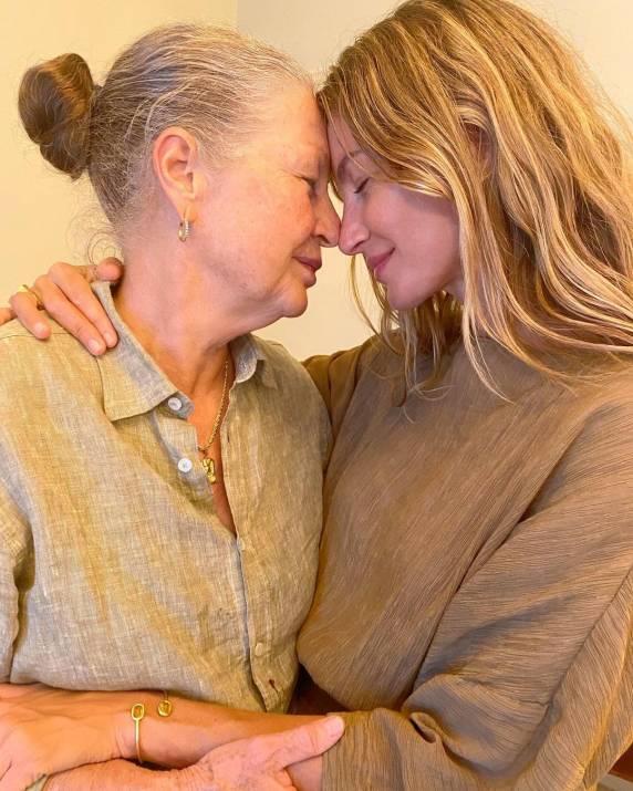 Aos 75 anos, ela enfrentava um câncer