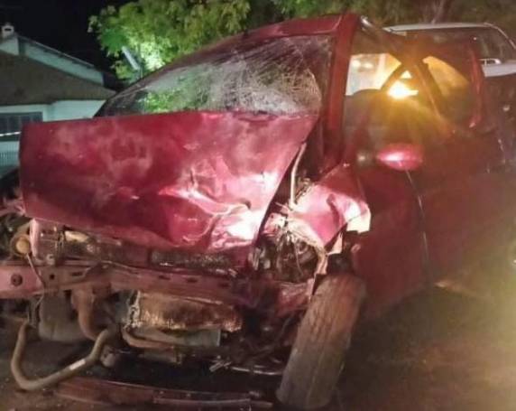 O acidente ocorreu na madrugada deste domingo na BR-472, em direção a Santo Cristo