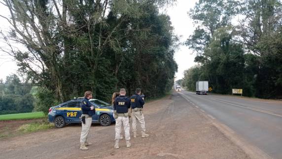 A ação faz parte de um curso para aperfeiçoamento dos policiais