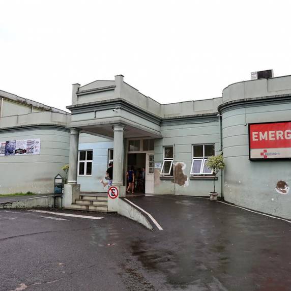 Três obstetras estão envolvidas no procedimento que resultou na morte de recém-nascida, transferida para Porto Alegre, e deixou a mãe hospitalizada no Hospital Centenário. Caso está sendo investigado pela Polícia Civil