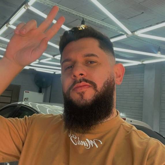 Alex Dapieve Tavares, morreu após capotar o veículo que conduzia na BR-472