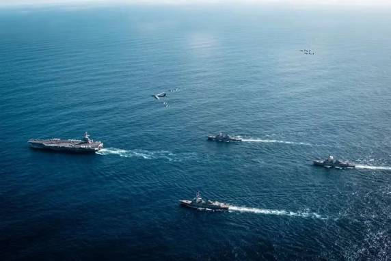 USS Gerald R. Ford reforça operações americanas no Caribe